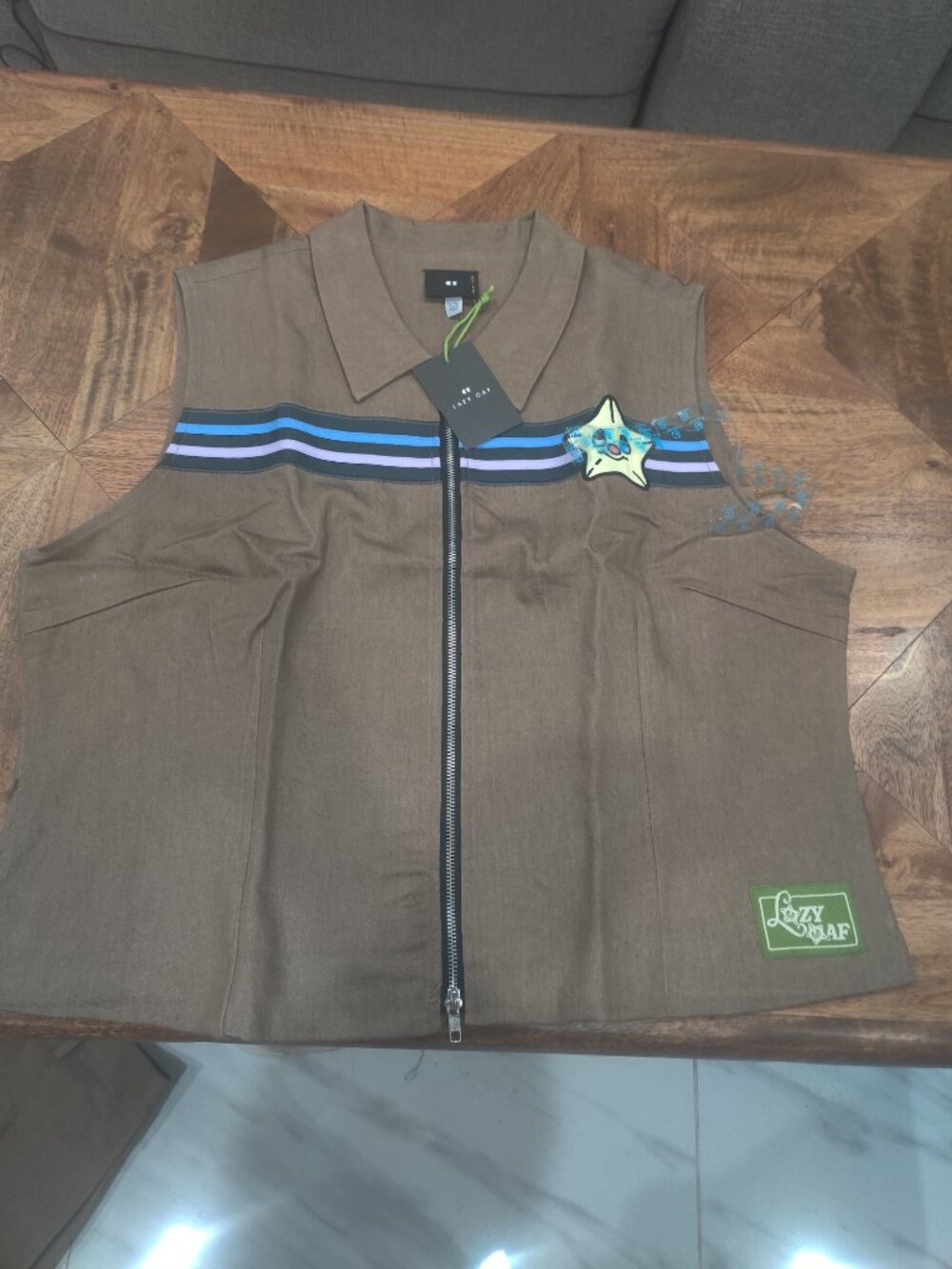 Lazy Oaf top size 24 UK New